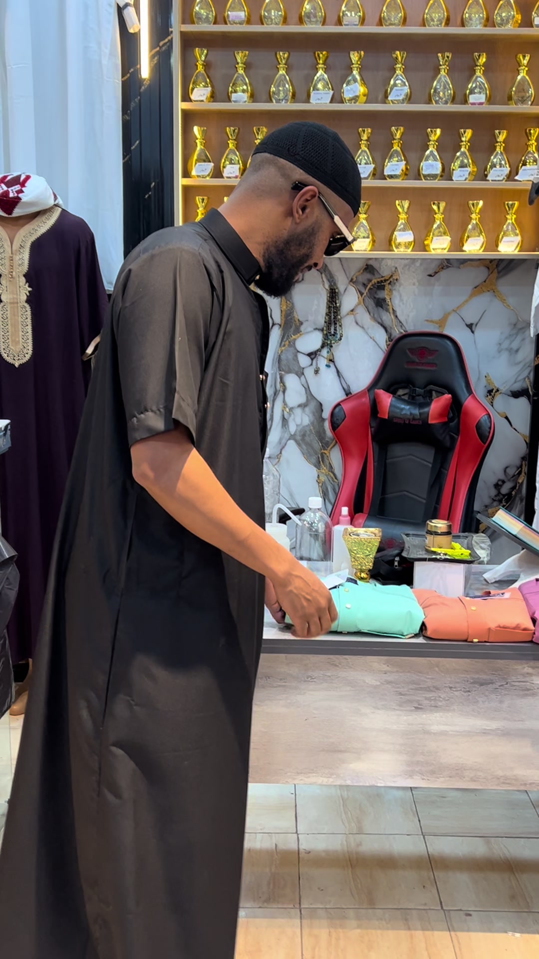 @محمد أنيس