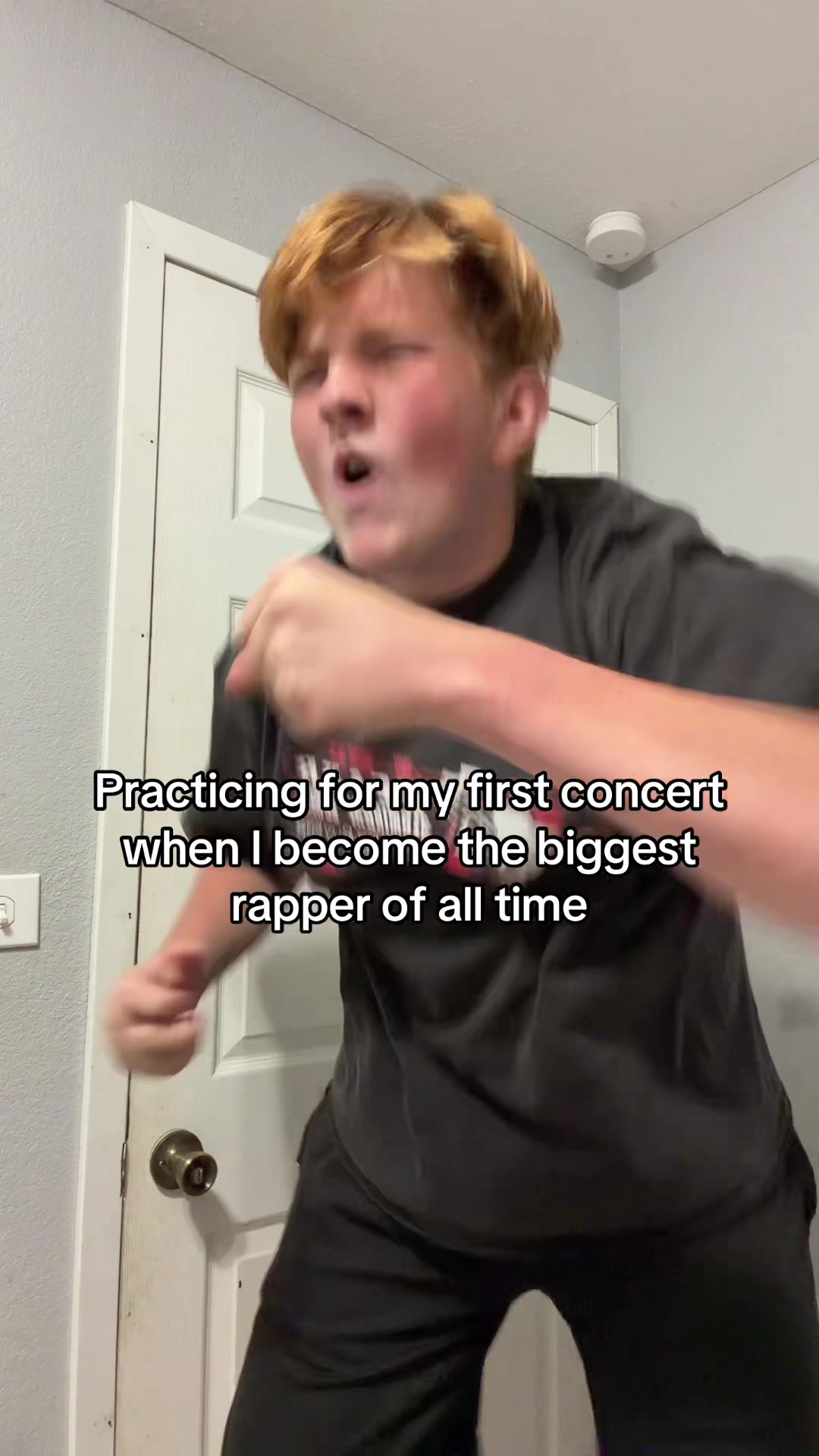 @FreakyAhCousin