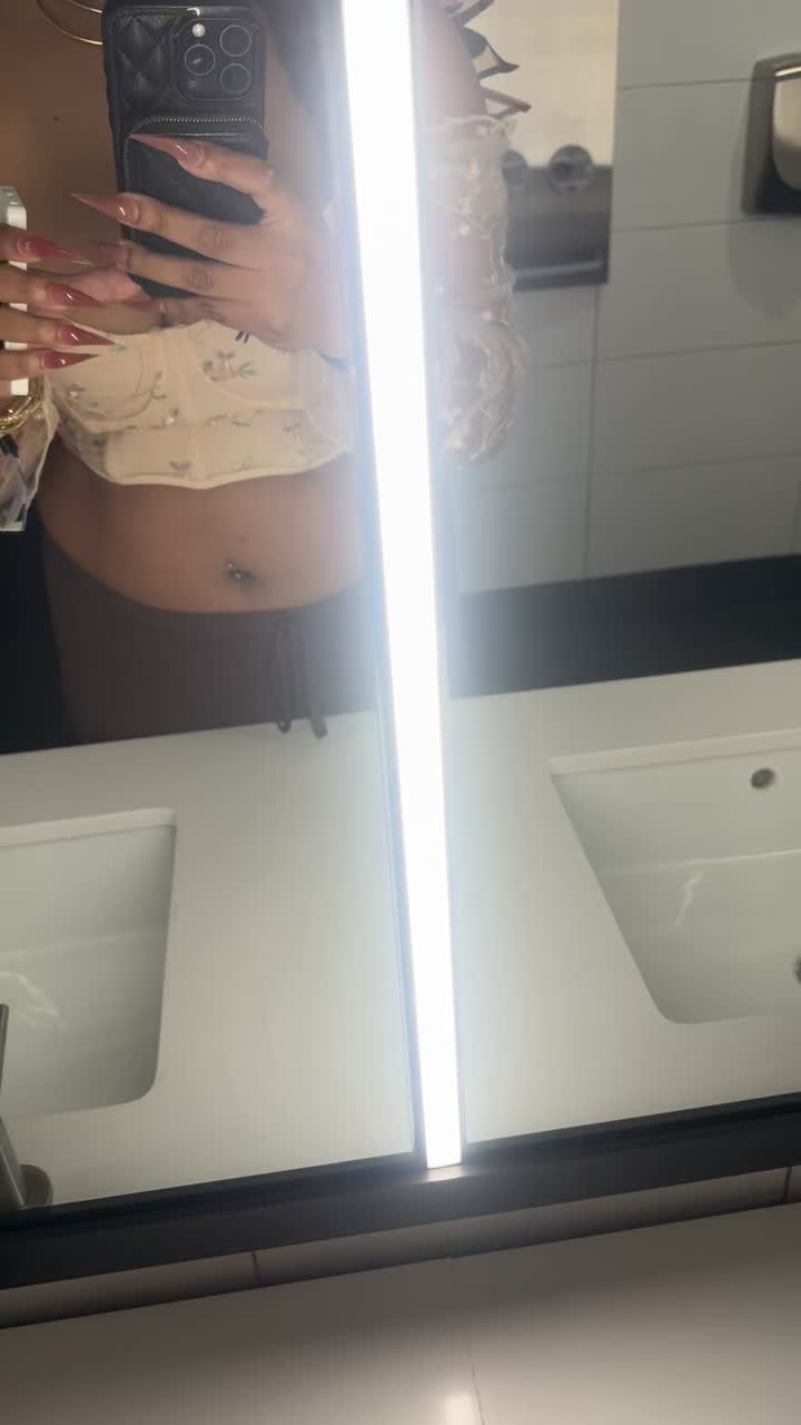 @AriJanae ♌️💕