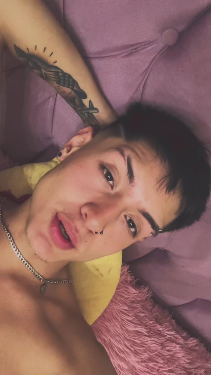 @Roodriguezzzz.z