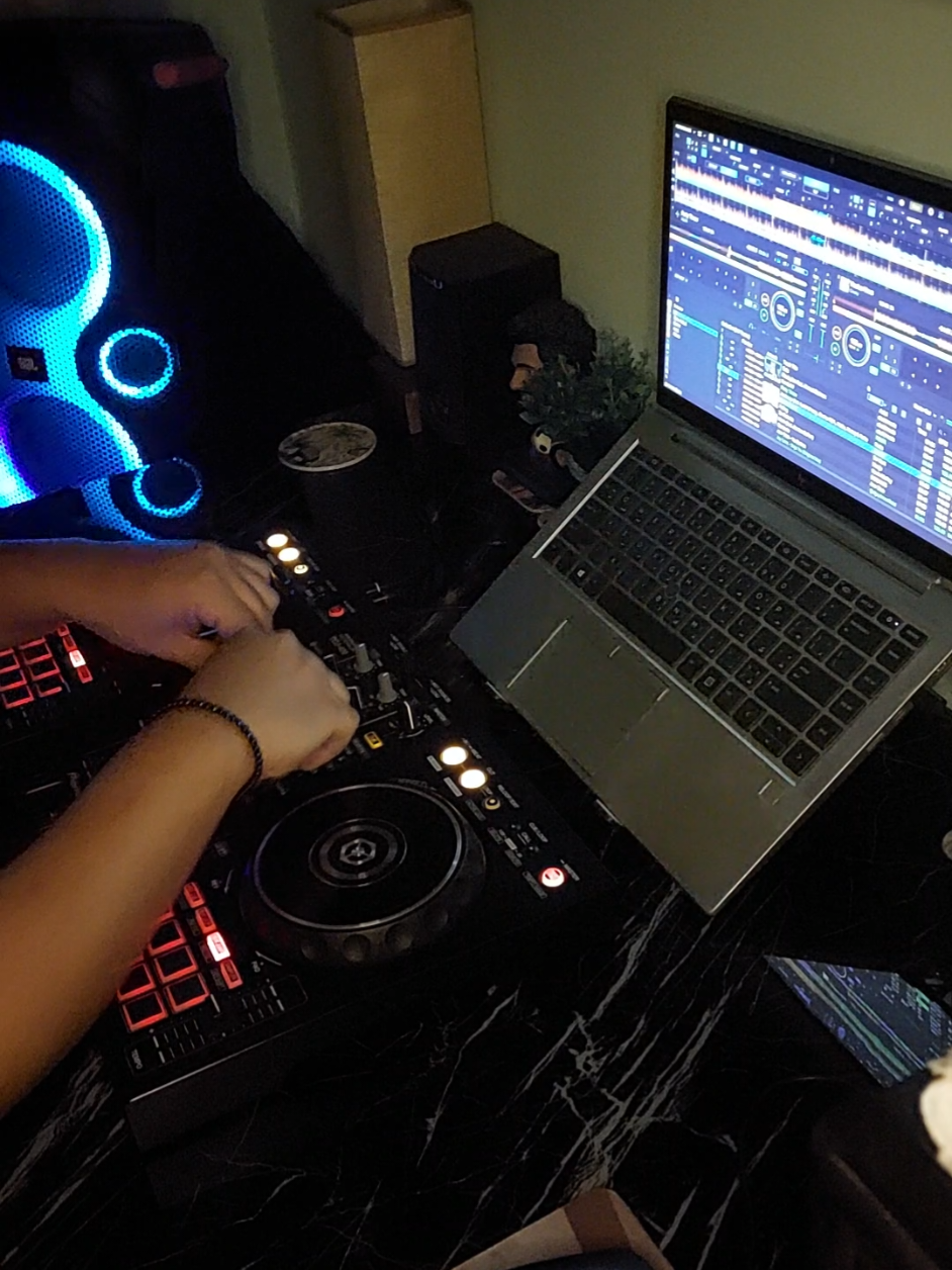 @PaulMusik DJ