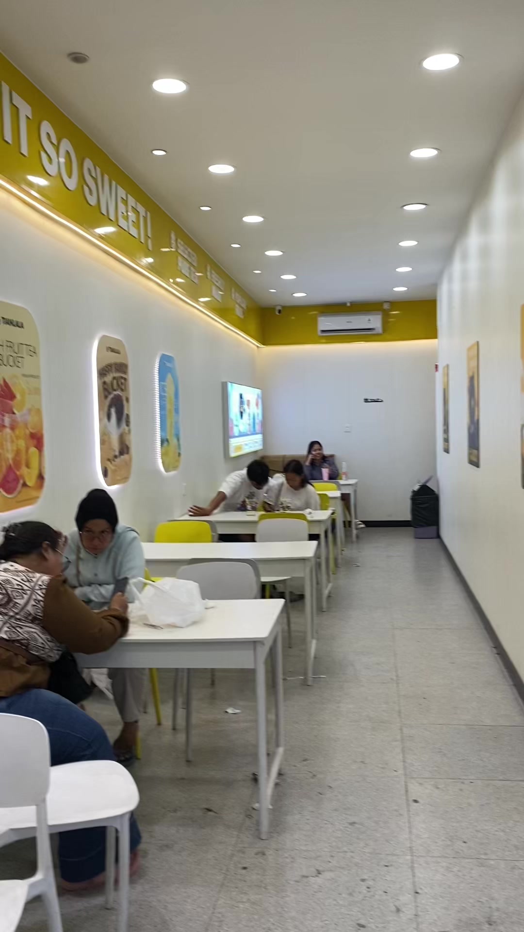 @Al ayyubi HR