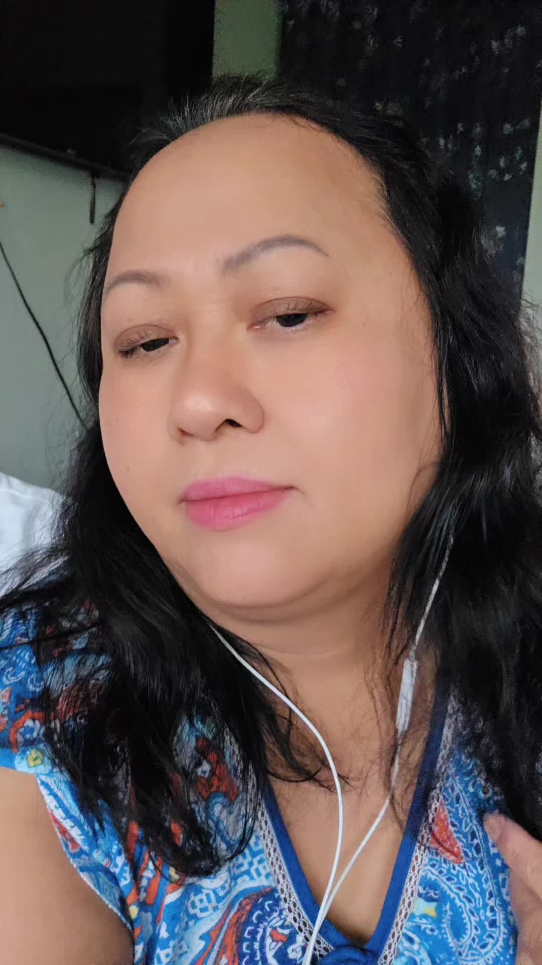 @Lucille Valderama Ga