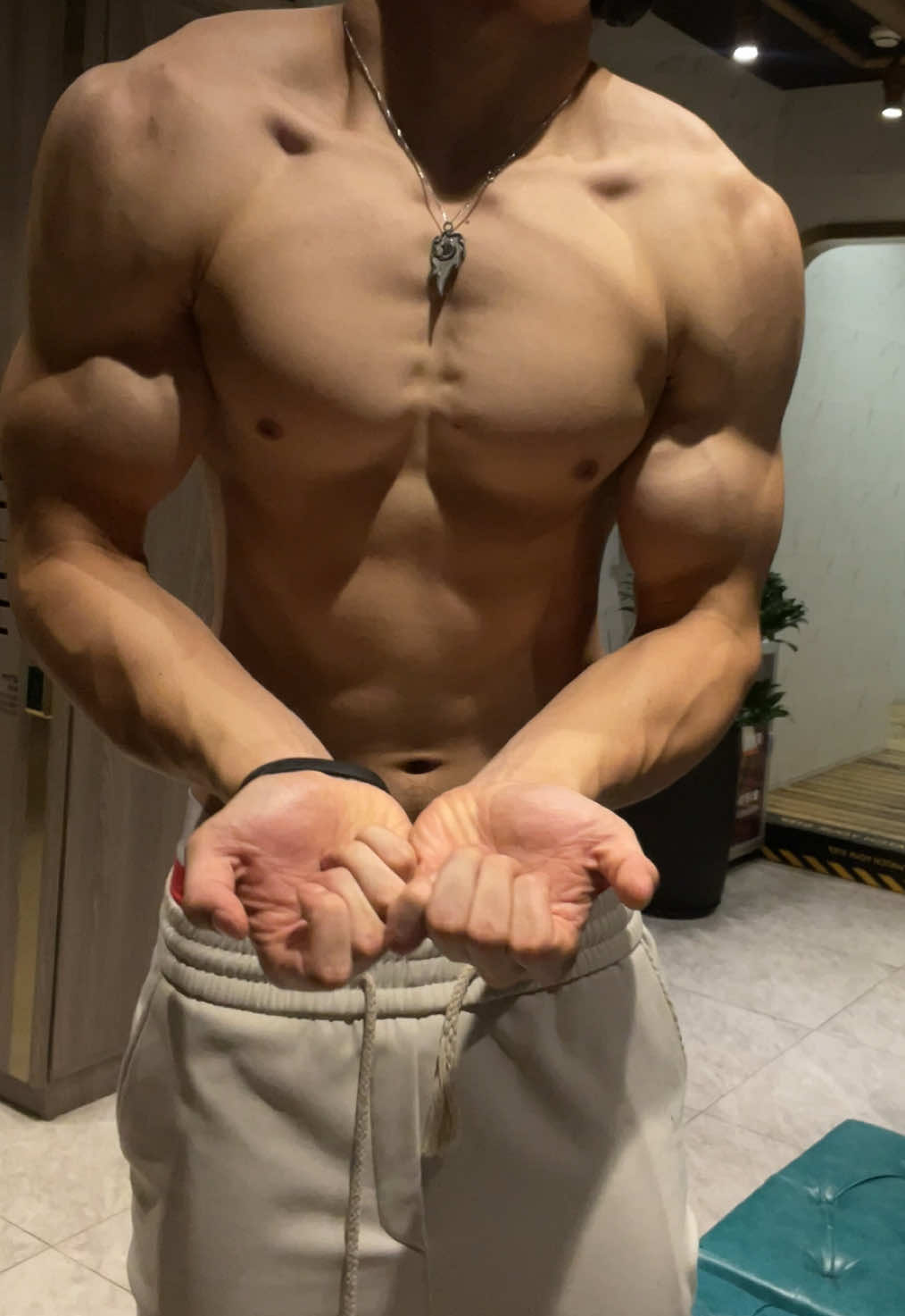 @Seantron08