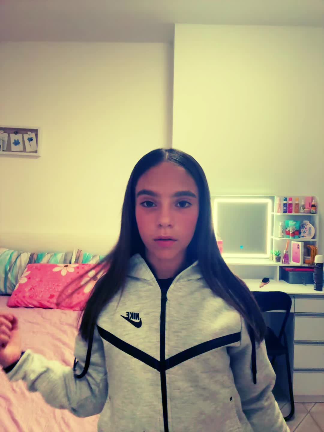 @𝟏𝟕