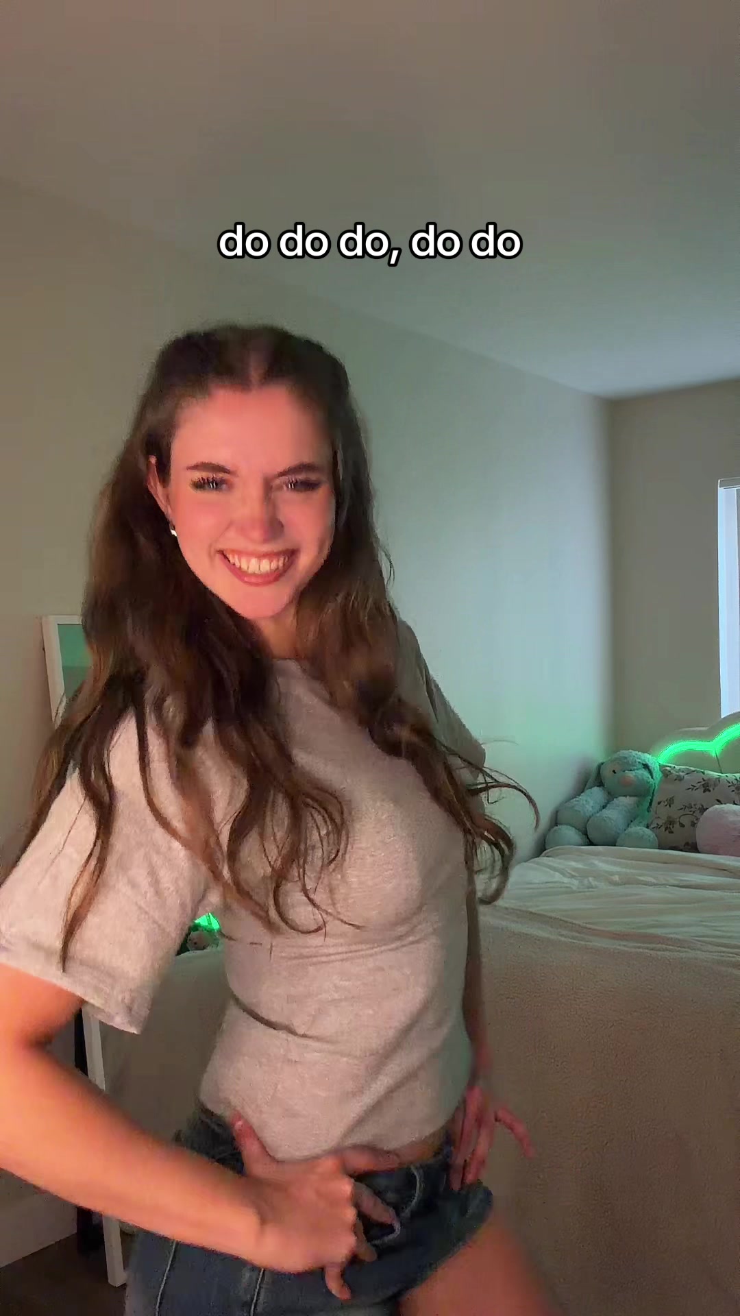 @ella.rene