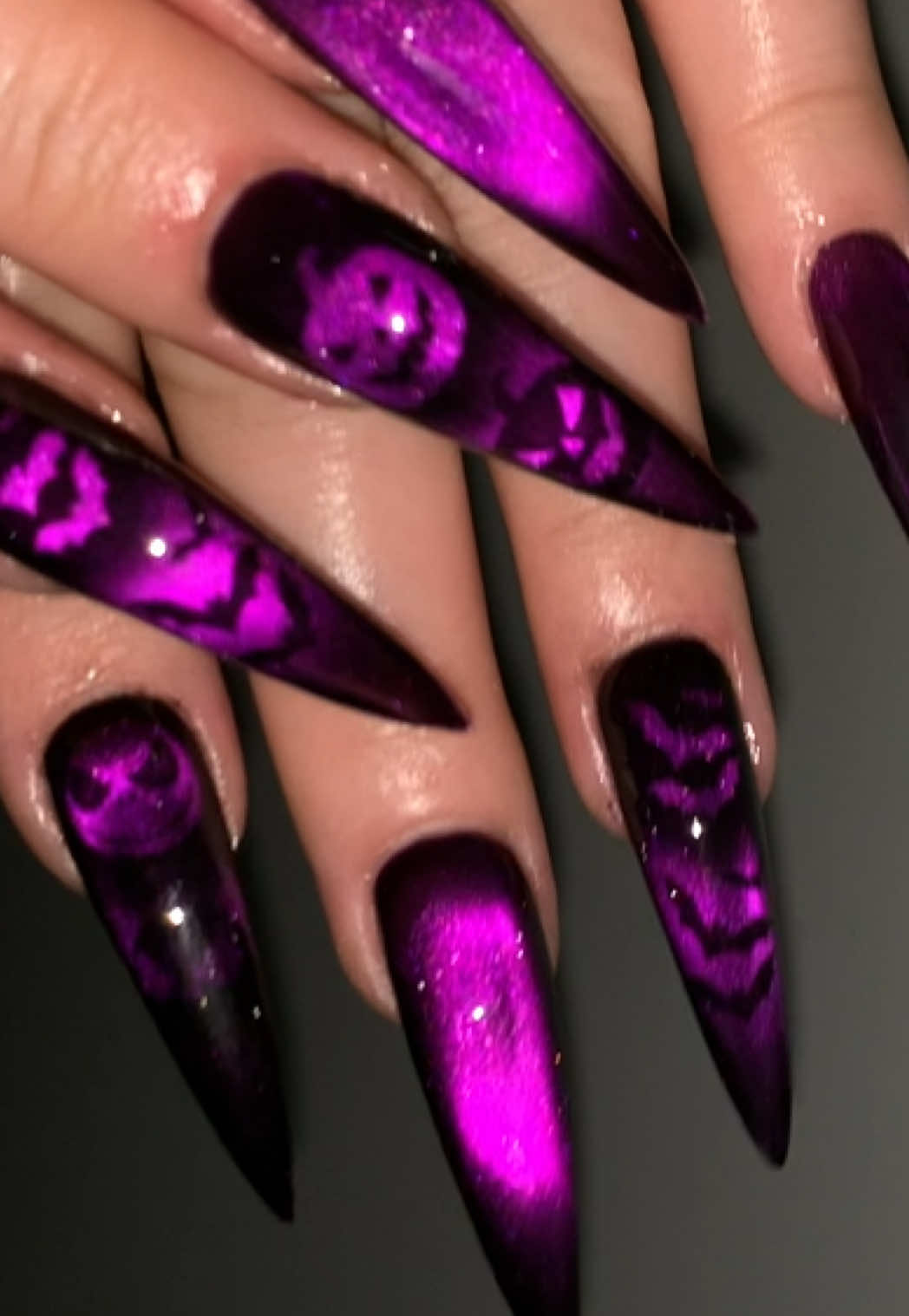 @Riya's Nails