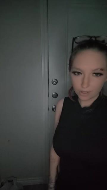 @Squishyybunnyy