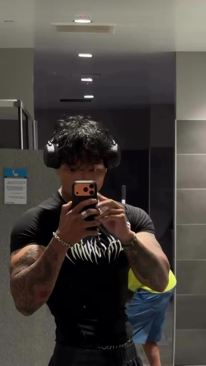 @3aruu0