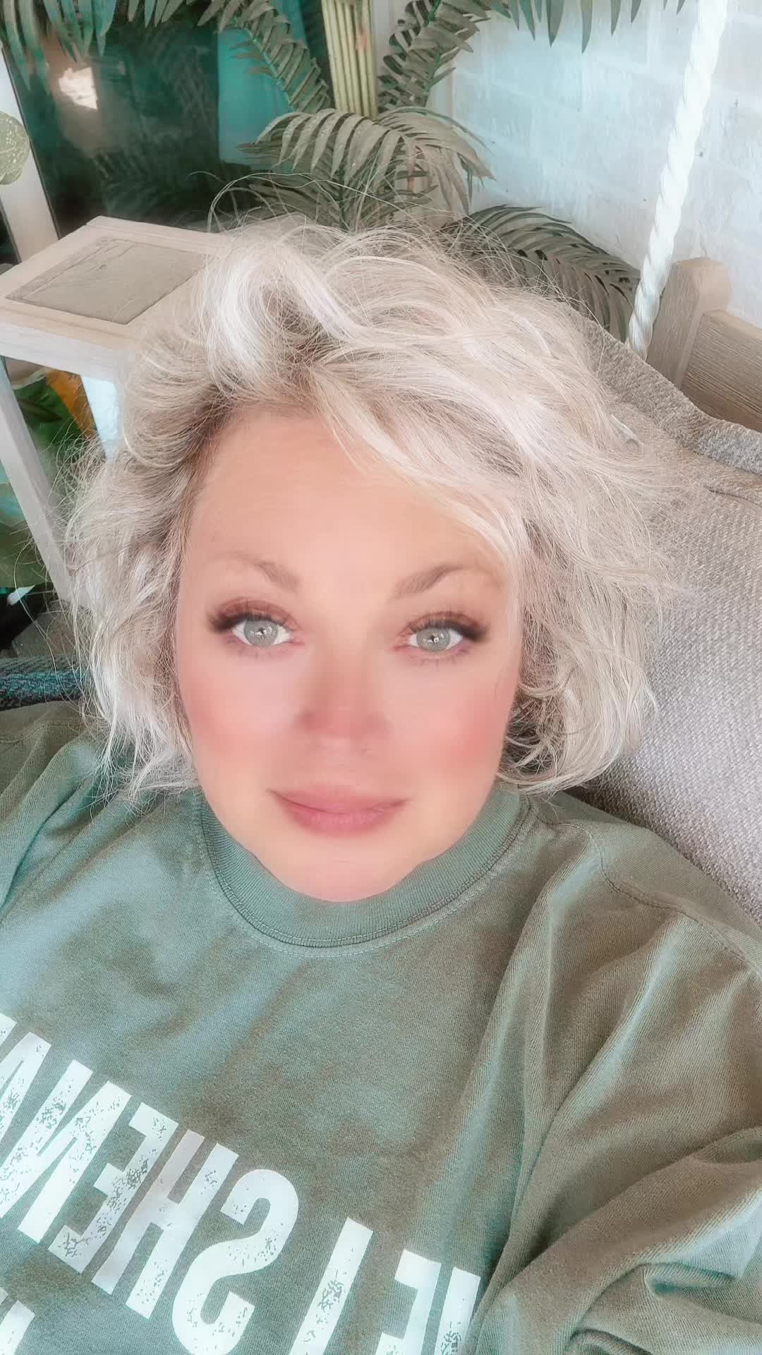 @Pepper_Lynne