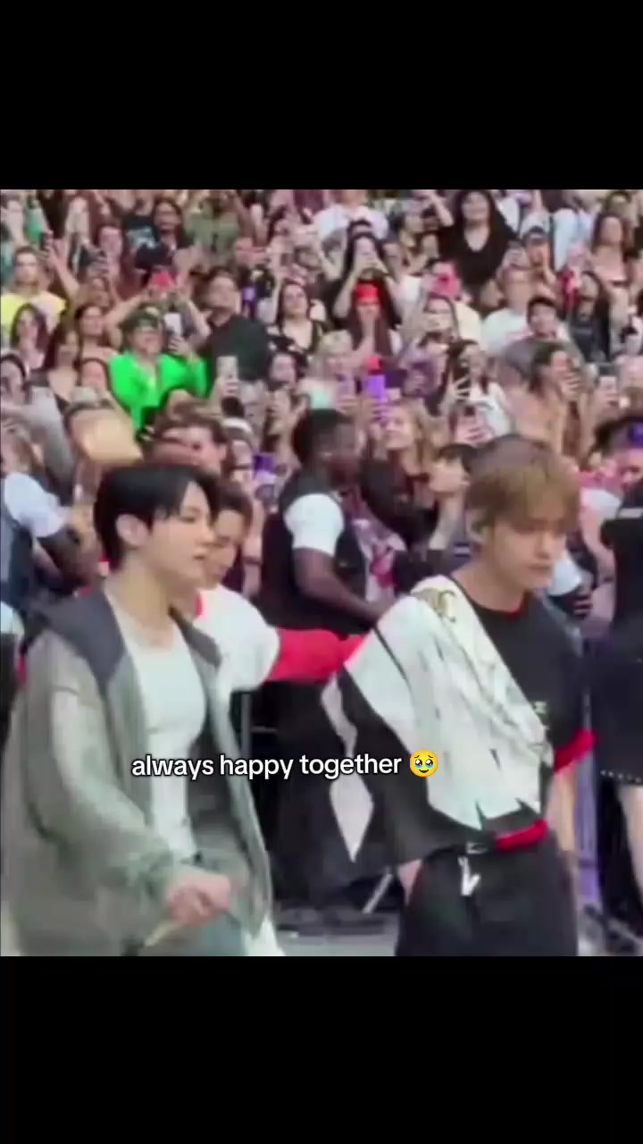 @w army vkook 🥰