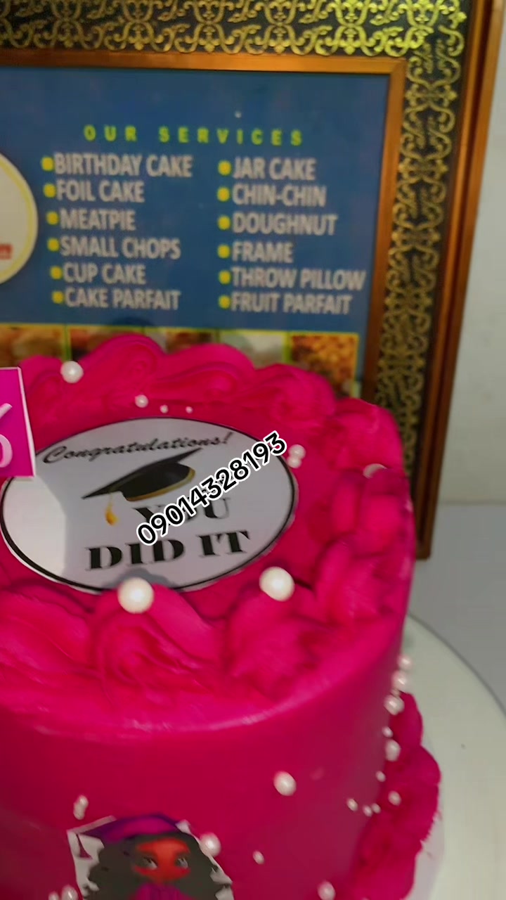 @ANNIE CAKES 🎂 & MORE