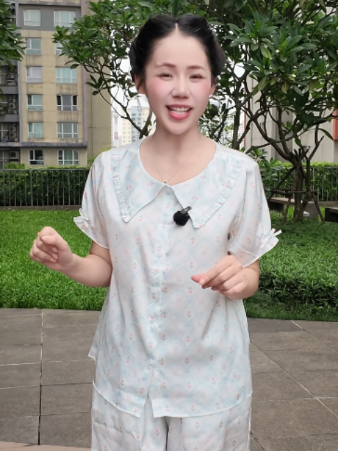 @Chị Đẹp Hương Ly