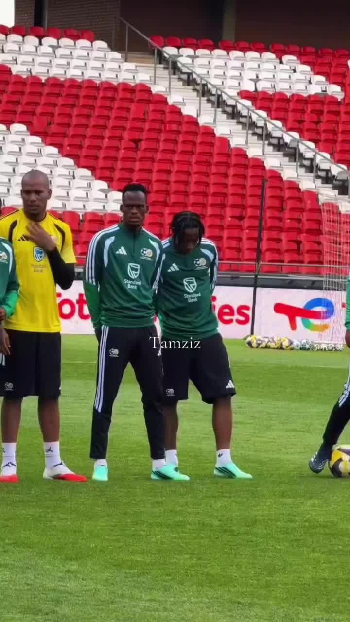 @#ORLANDO PIRATES FAN$