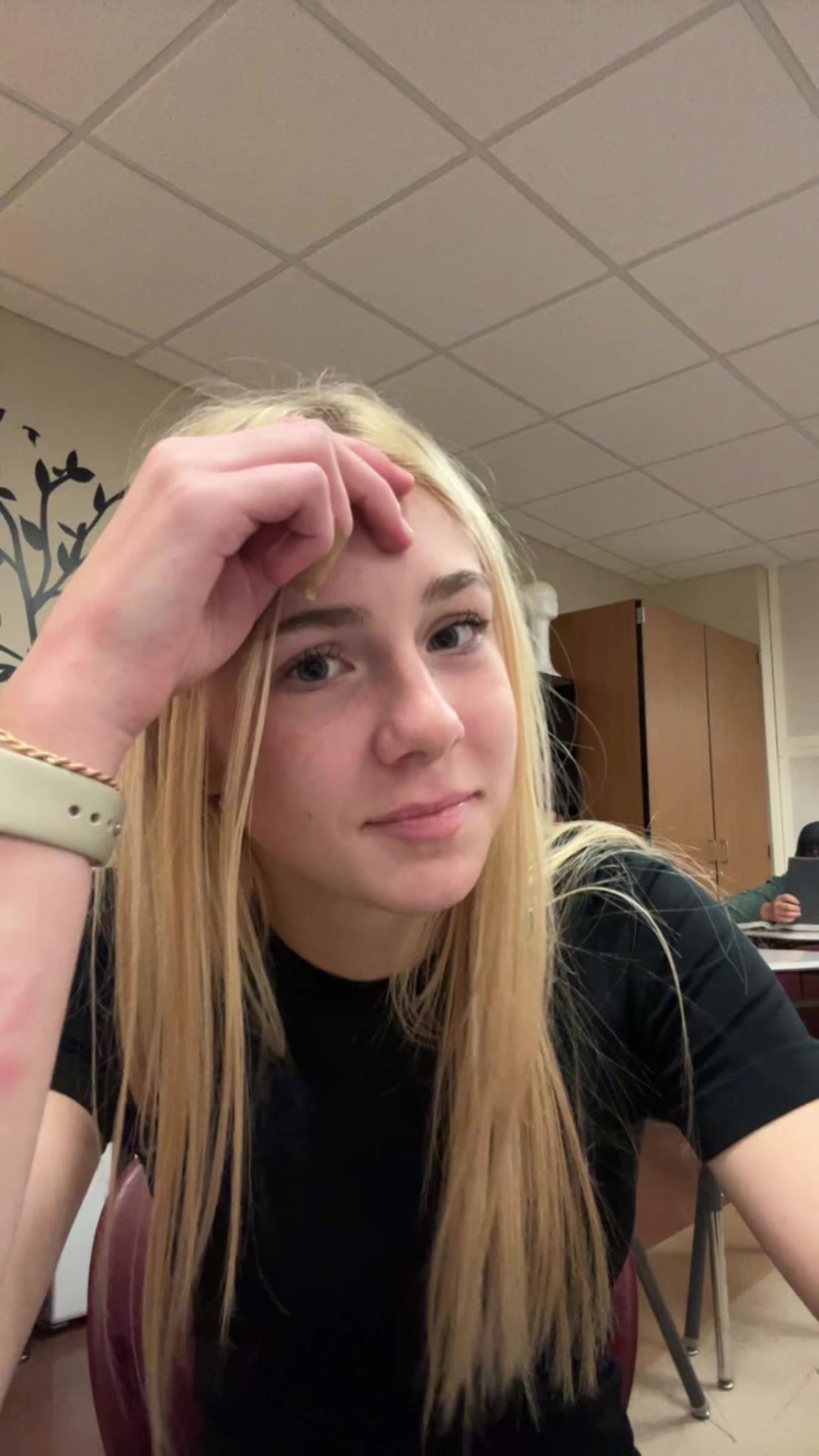 @Nevaeh✝️💛