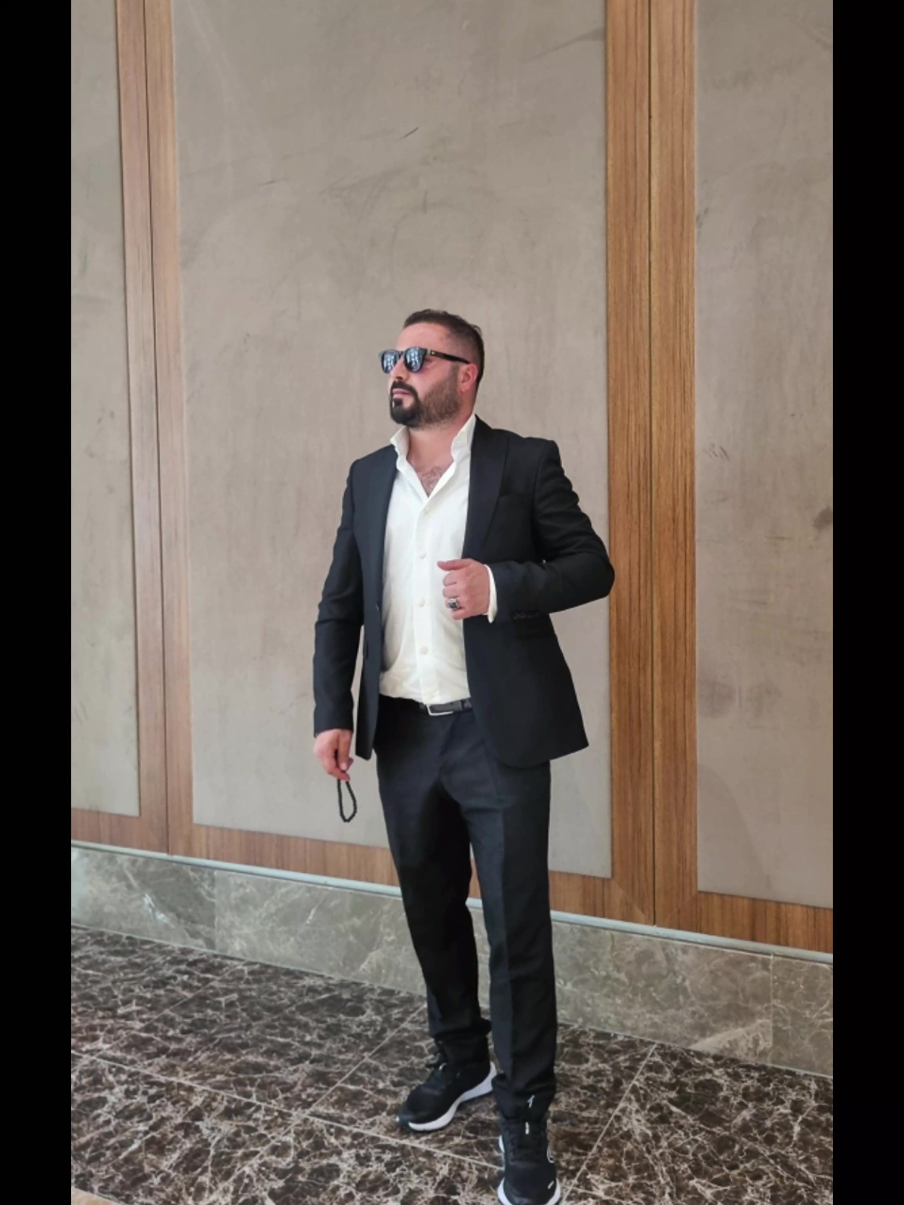 @ÖZGÜR
