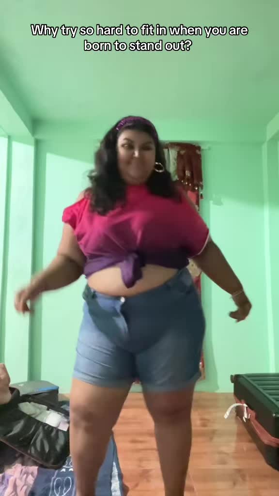 @Lovely_Lisa0906