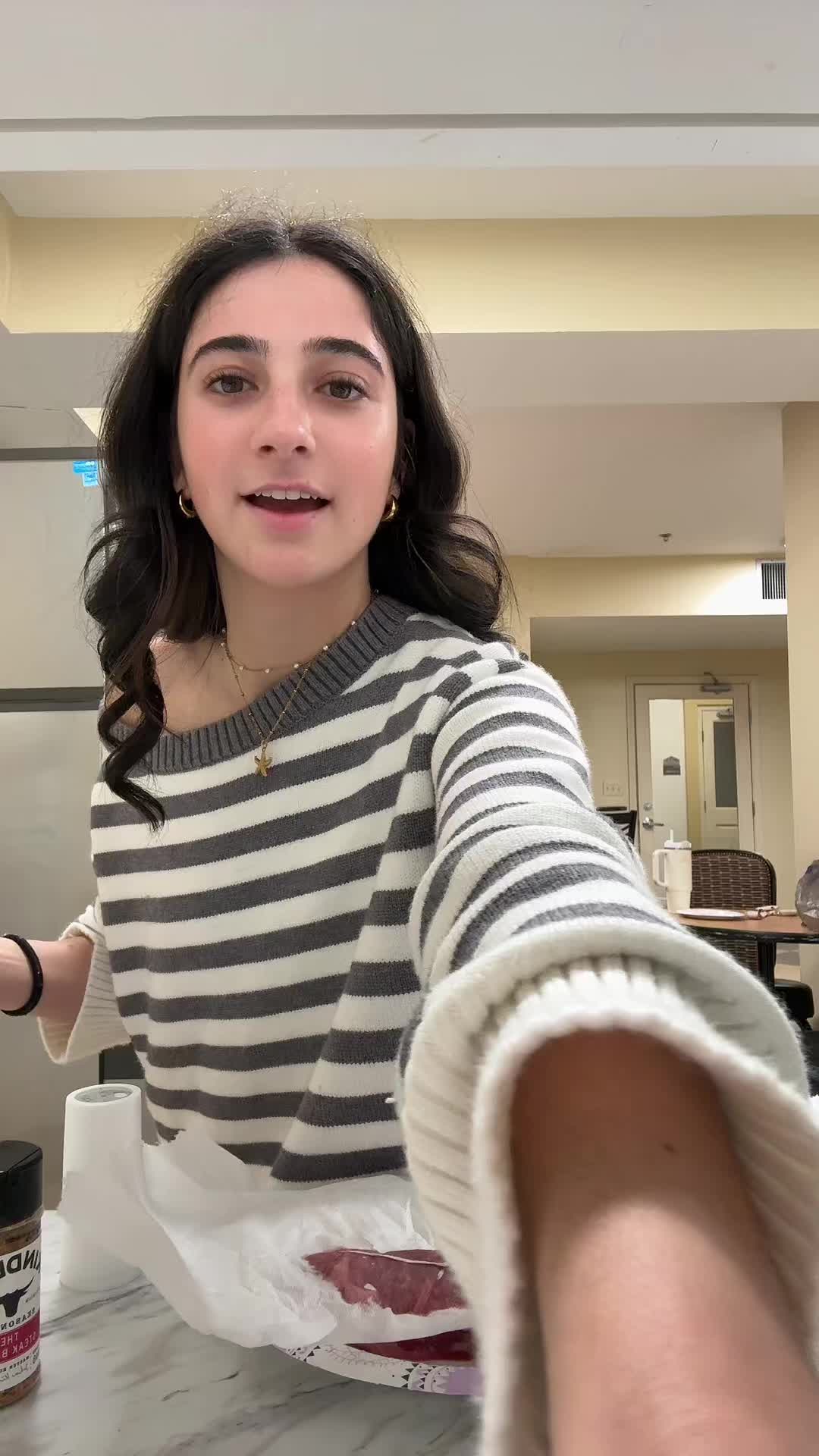 @niki
