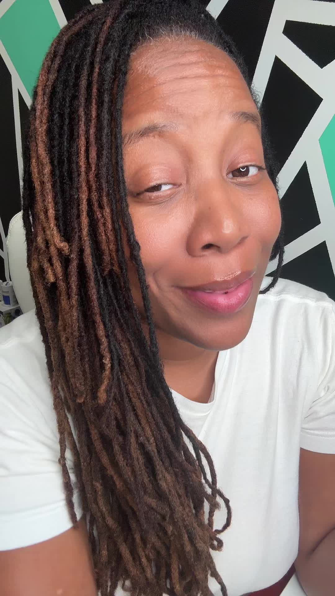 @Couple of Locs ๐