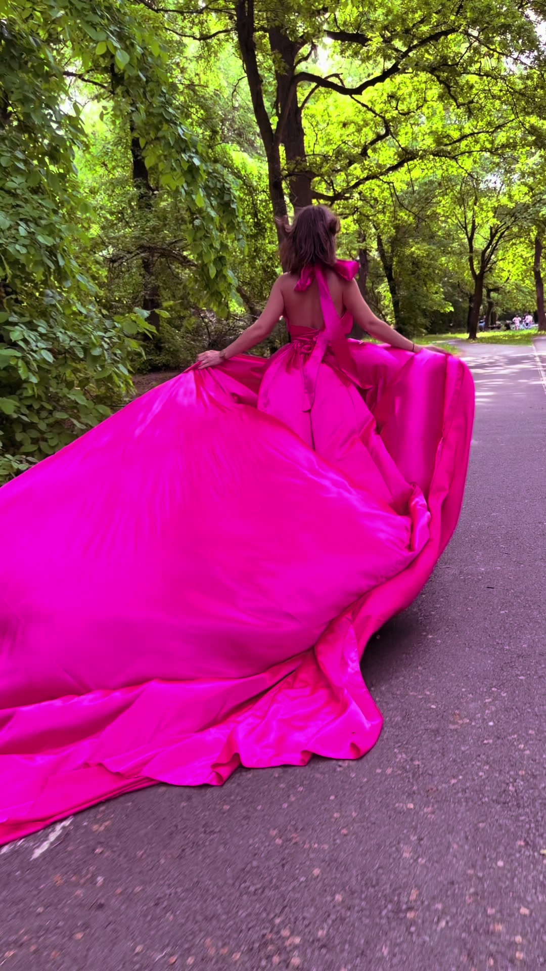 @FlyingDressesBelgrade