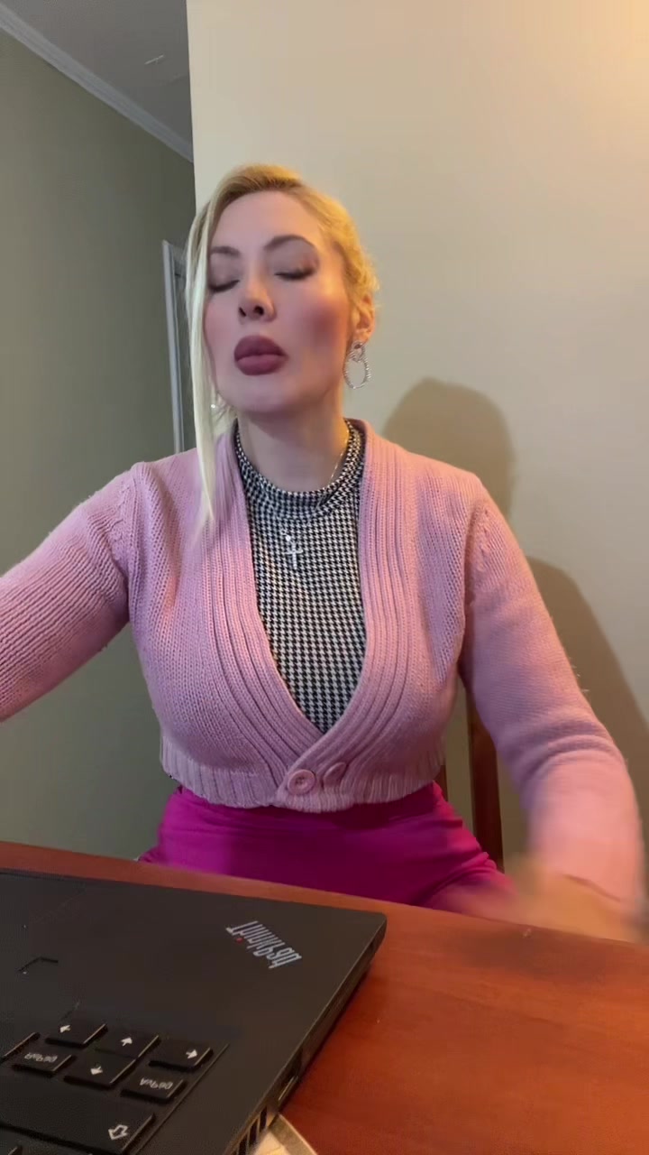 @ElisabetVega