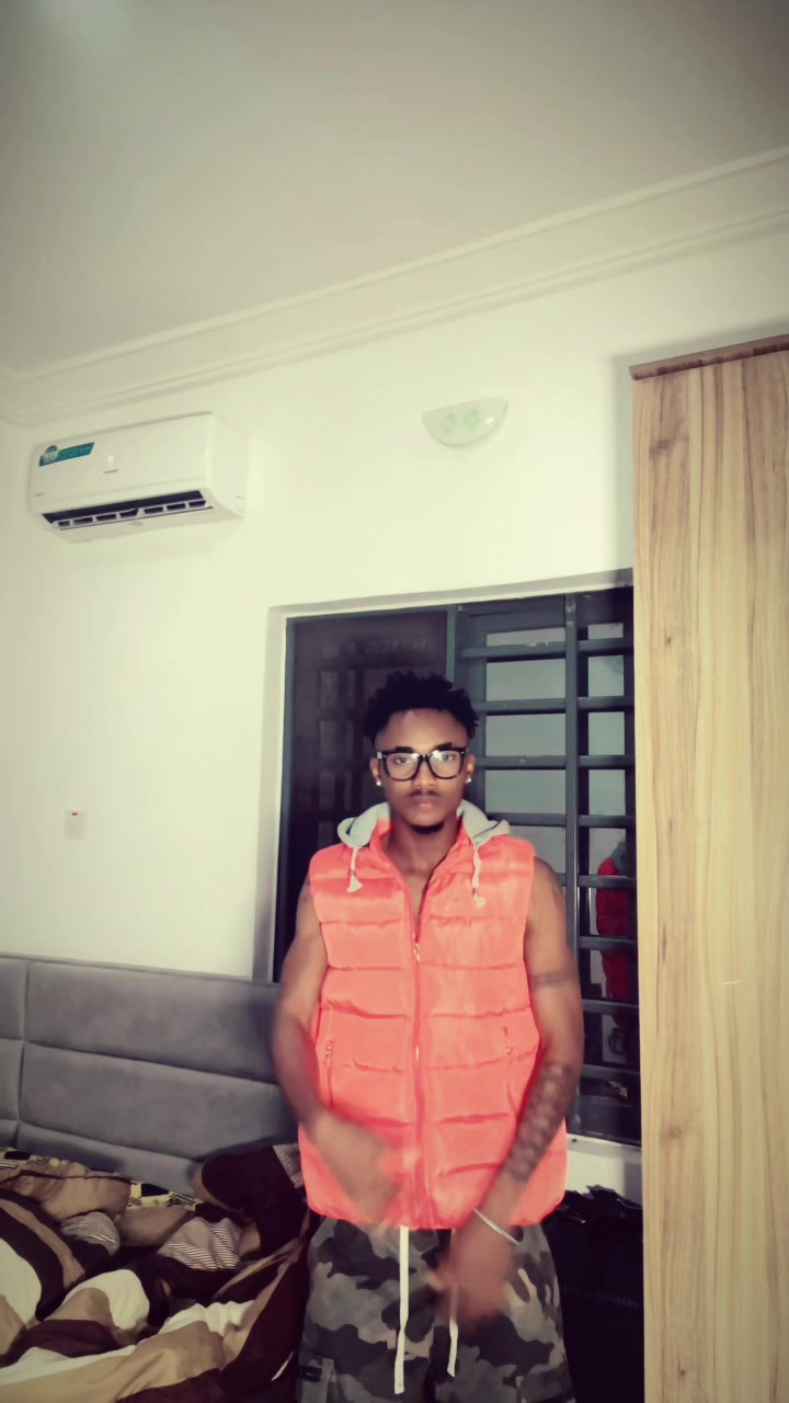 @𝗕𝗜𝗚 𝗥𝗜𝗖𝗞𝗬