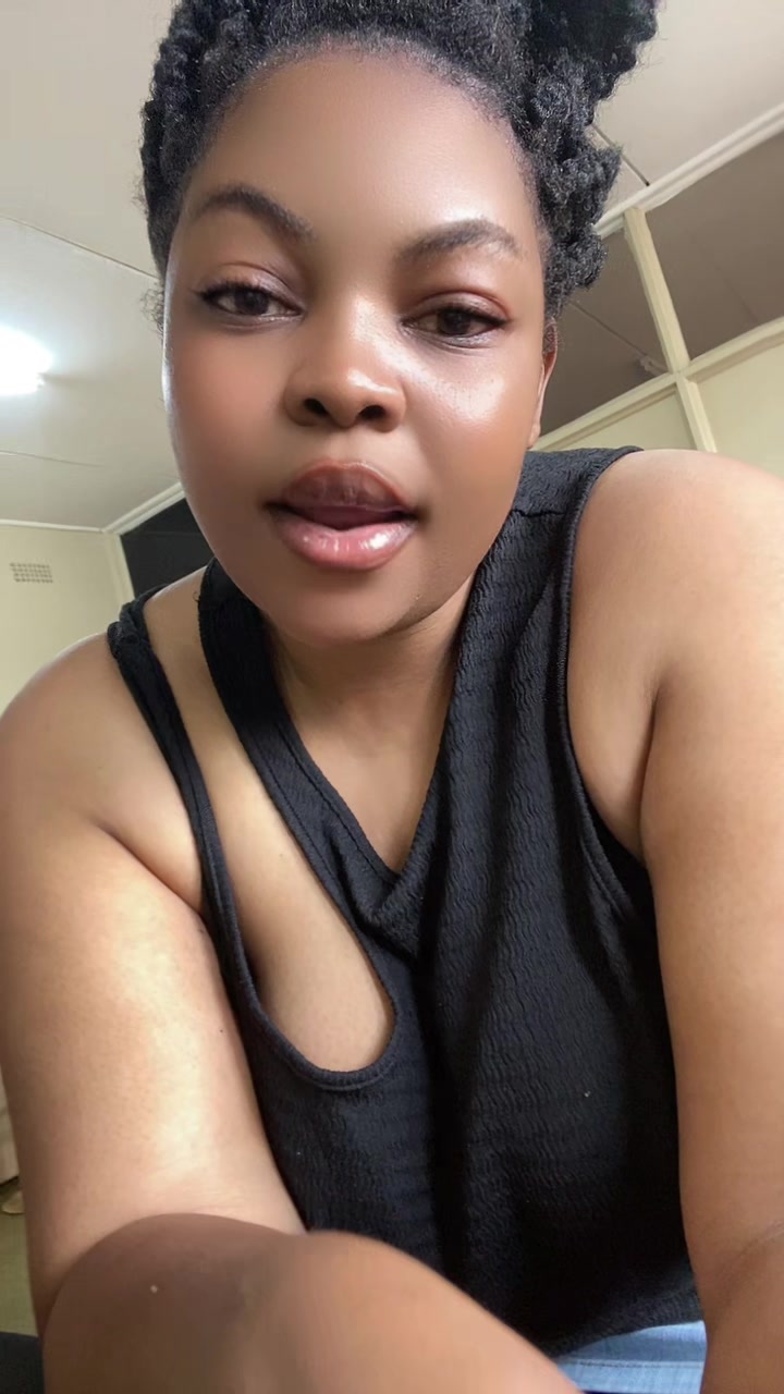@BRIZOH🇿🇼🇫🇷