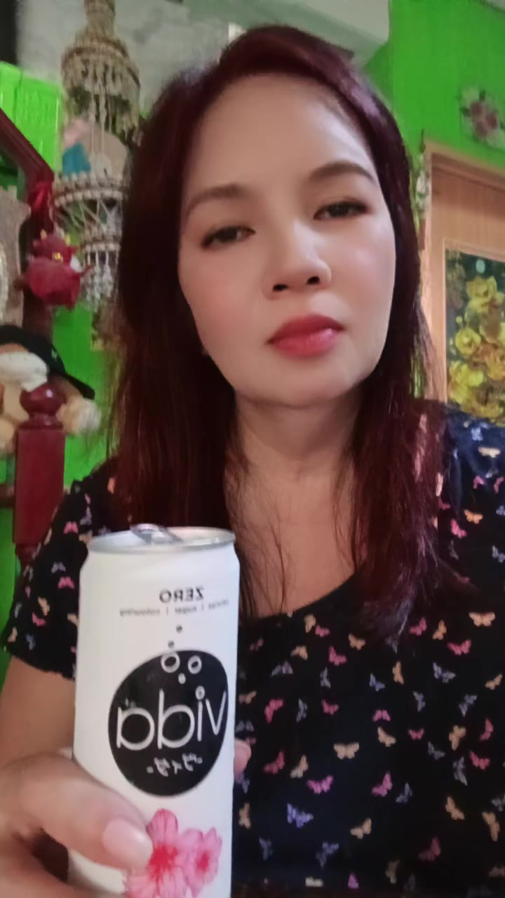 @Lhet18