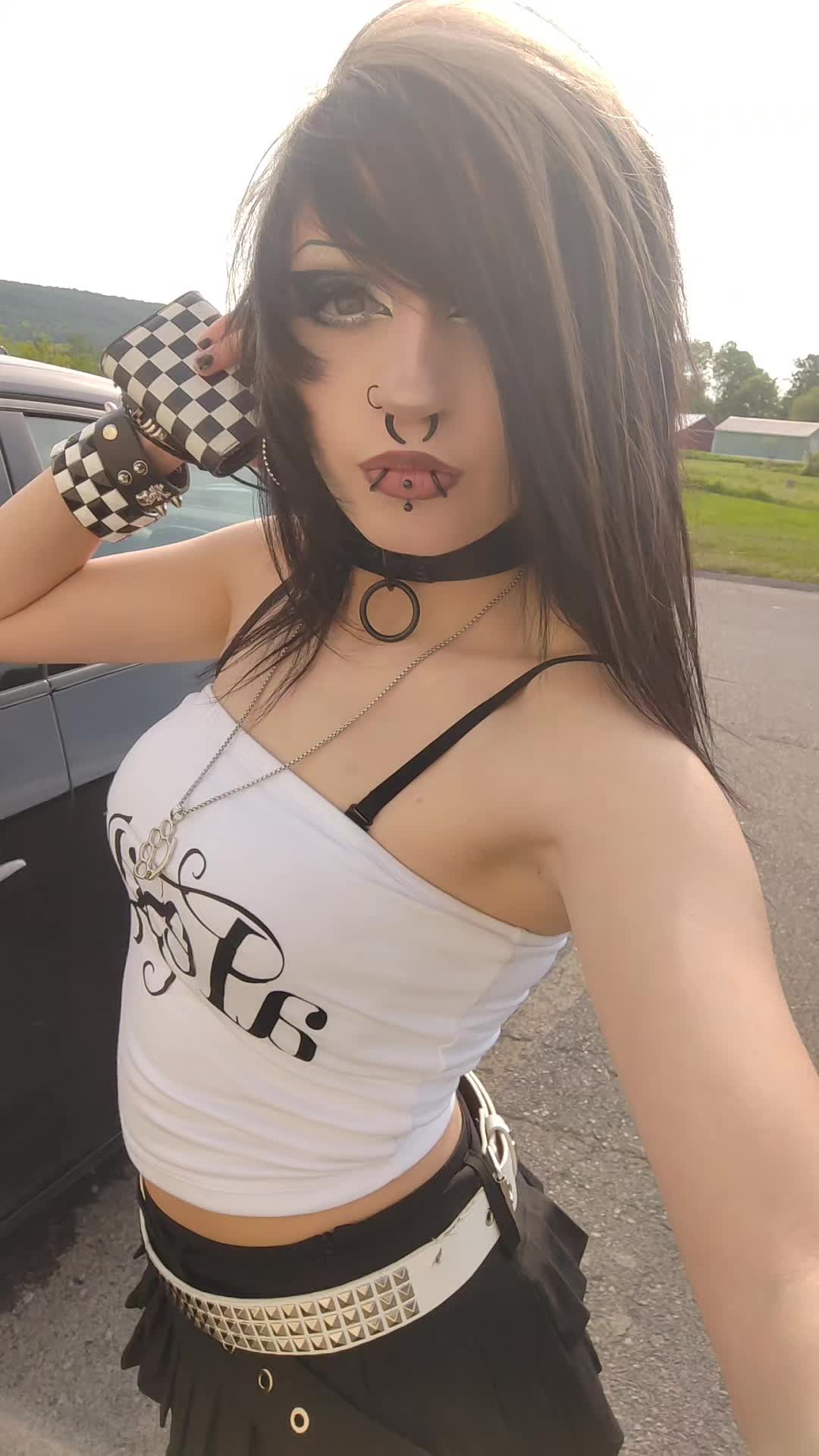 @carleigh curse 🕸️