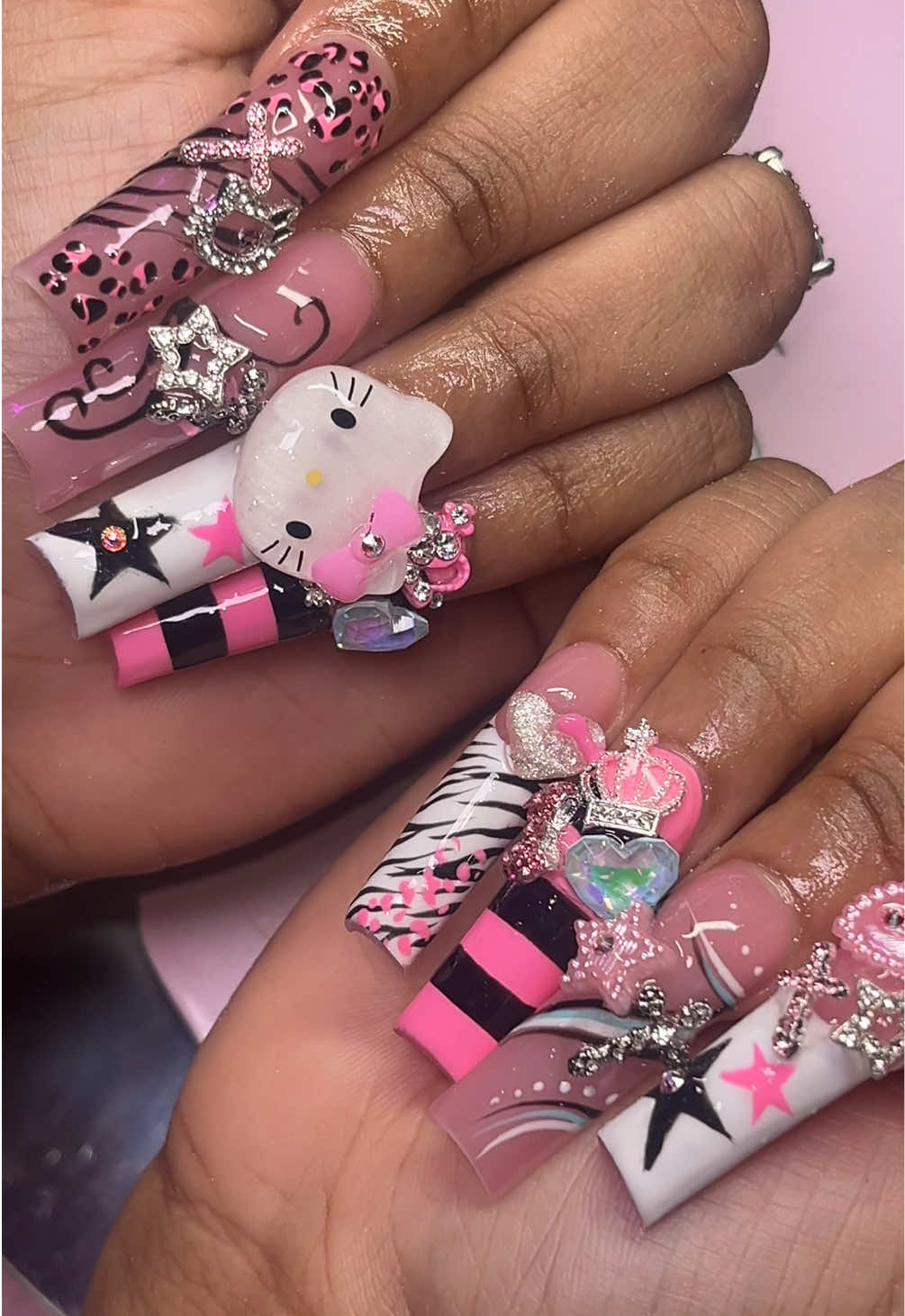 @｡:&deg;ஐ♡*Dollshai🧁🎀