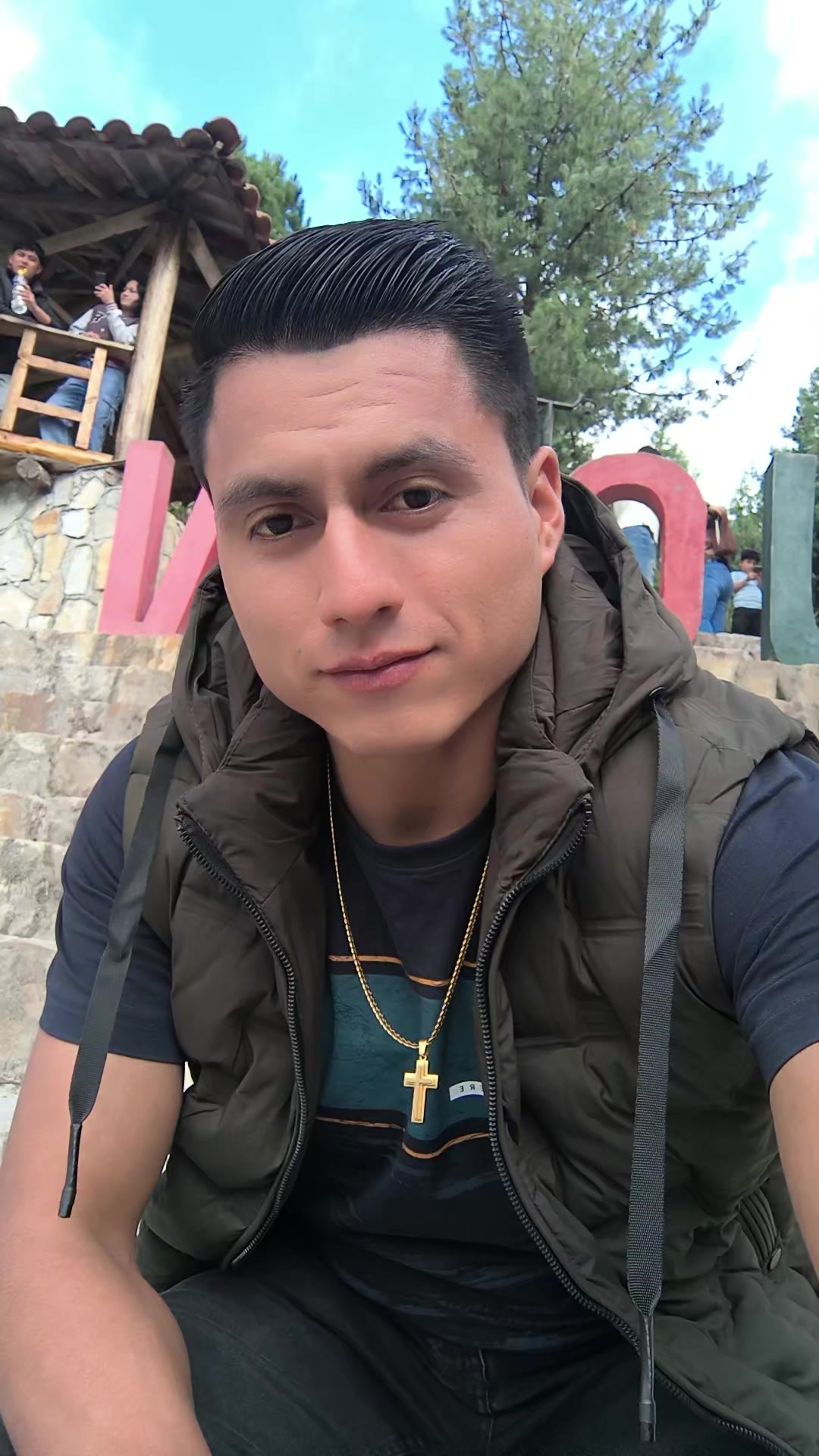 @ELVER IVAN. te sigue