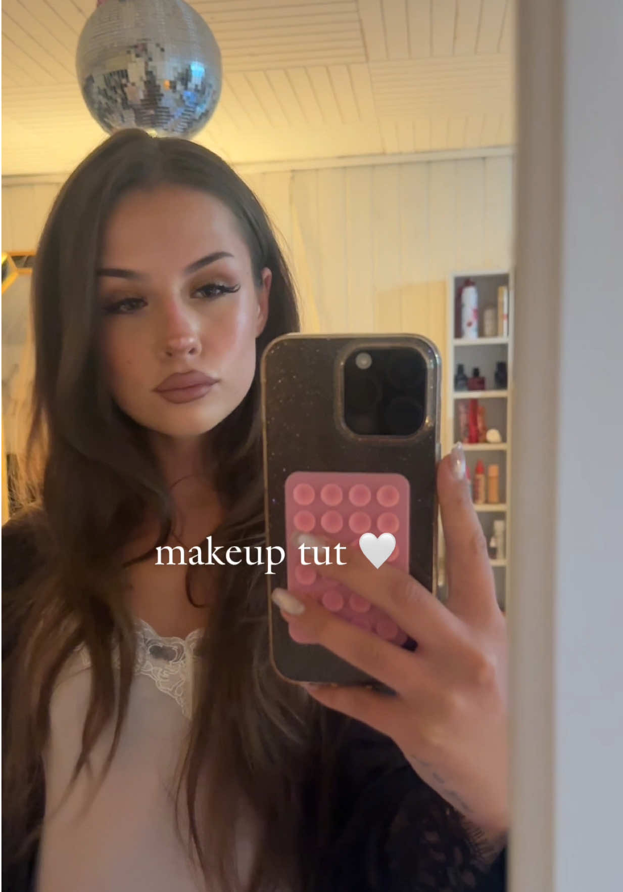 @majakosinski