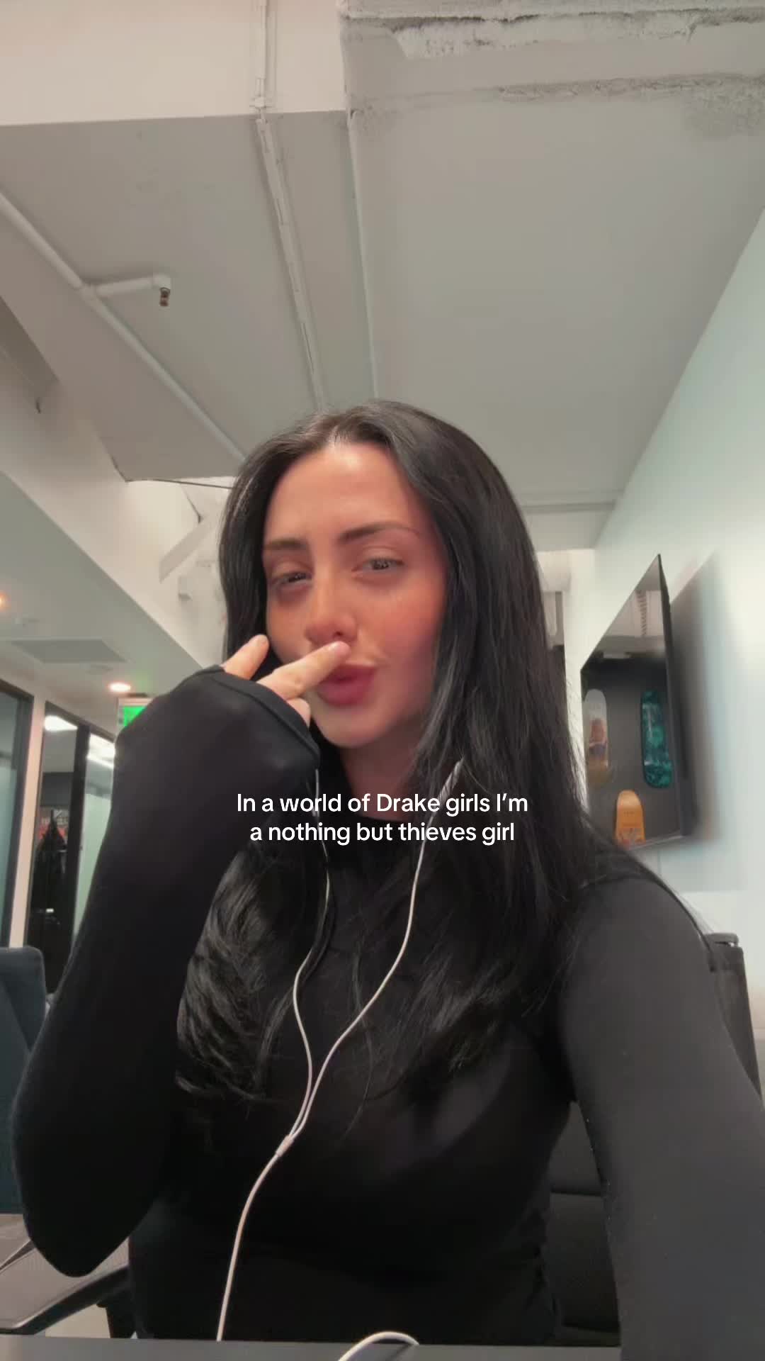 @Ana