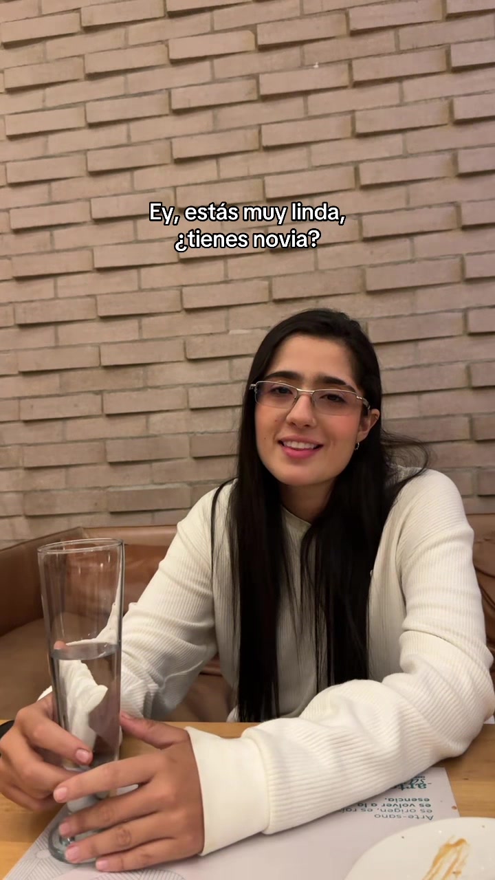 @Caro H.🧃