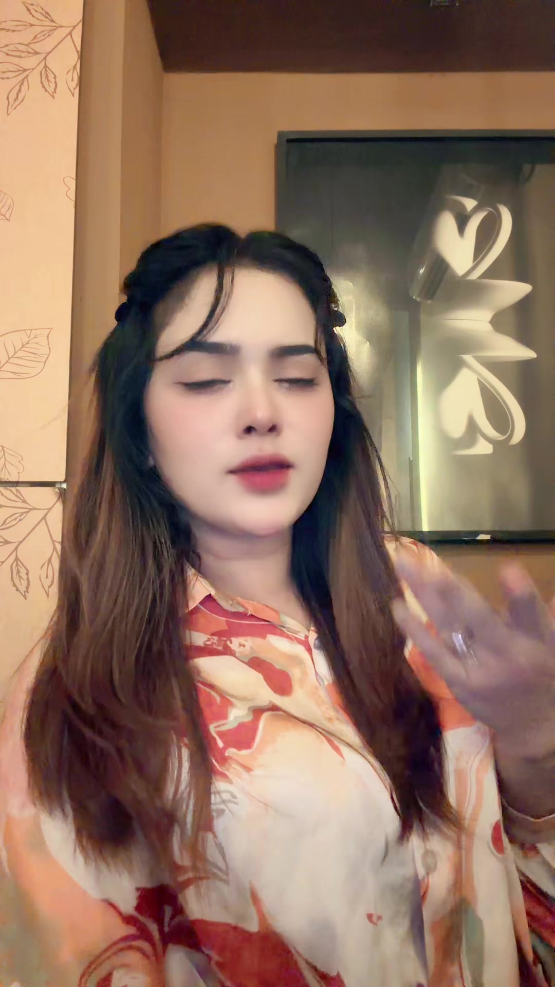 @🦋 z&Aring;ʀ&Aring; 🦋