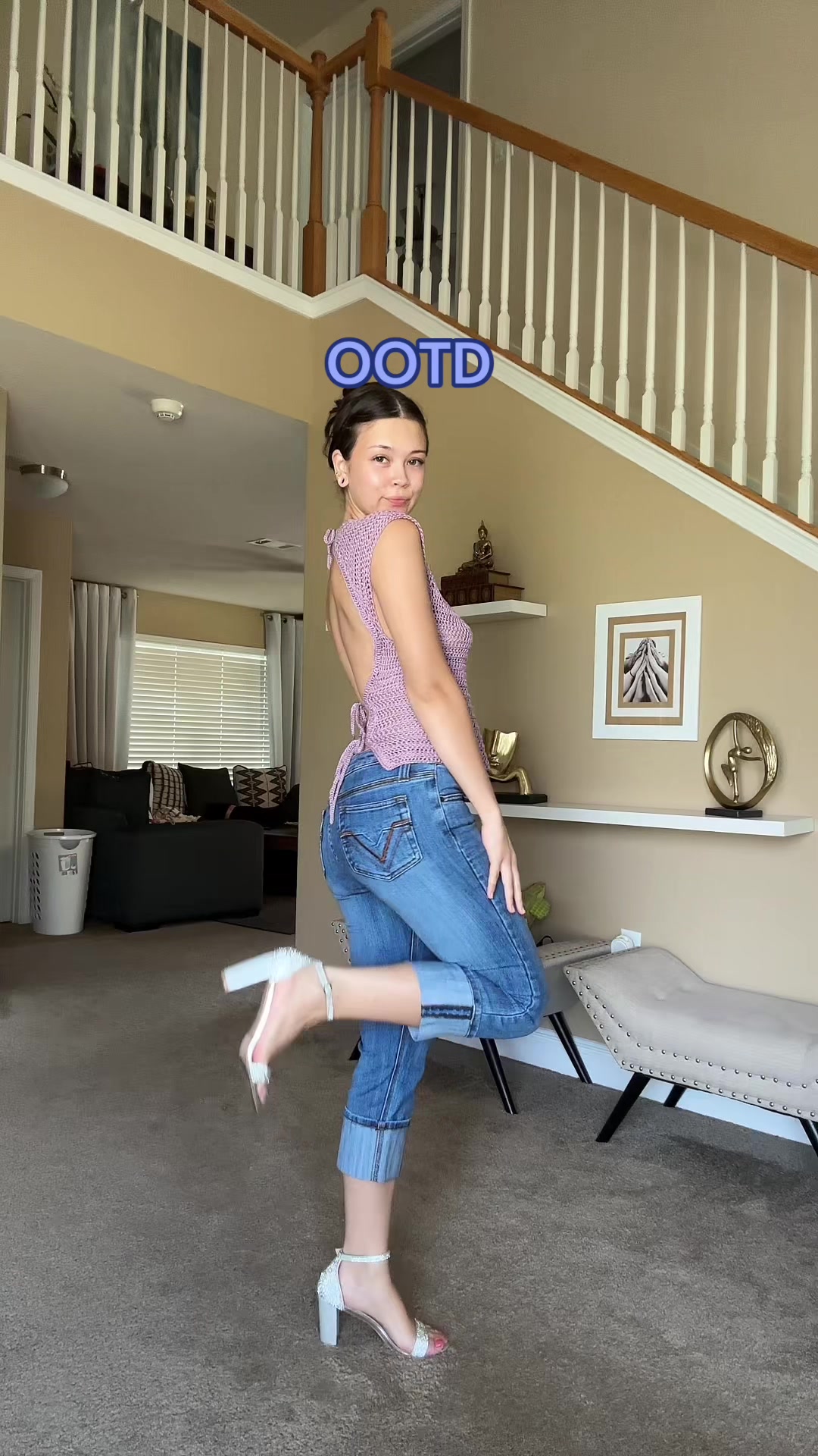 @^_-)≡★