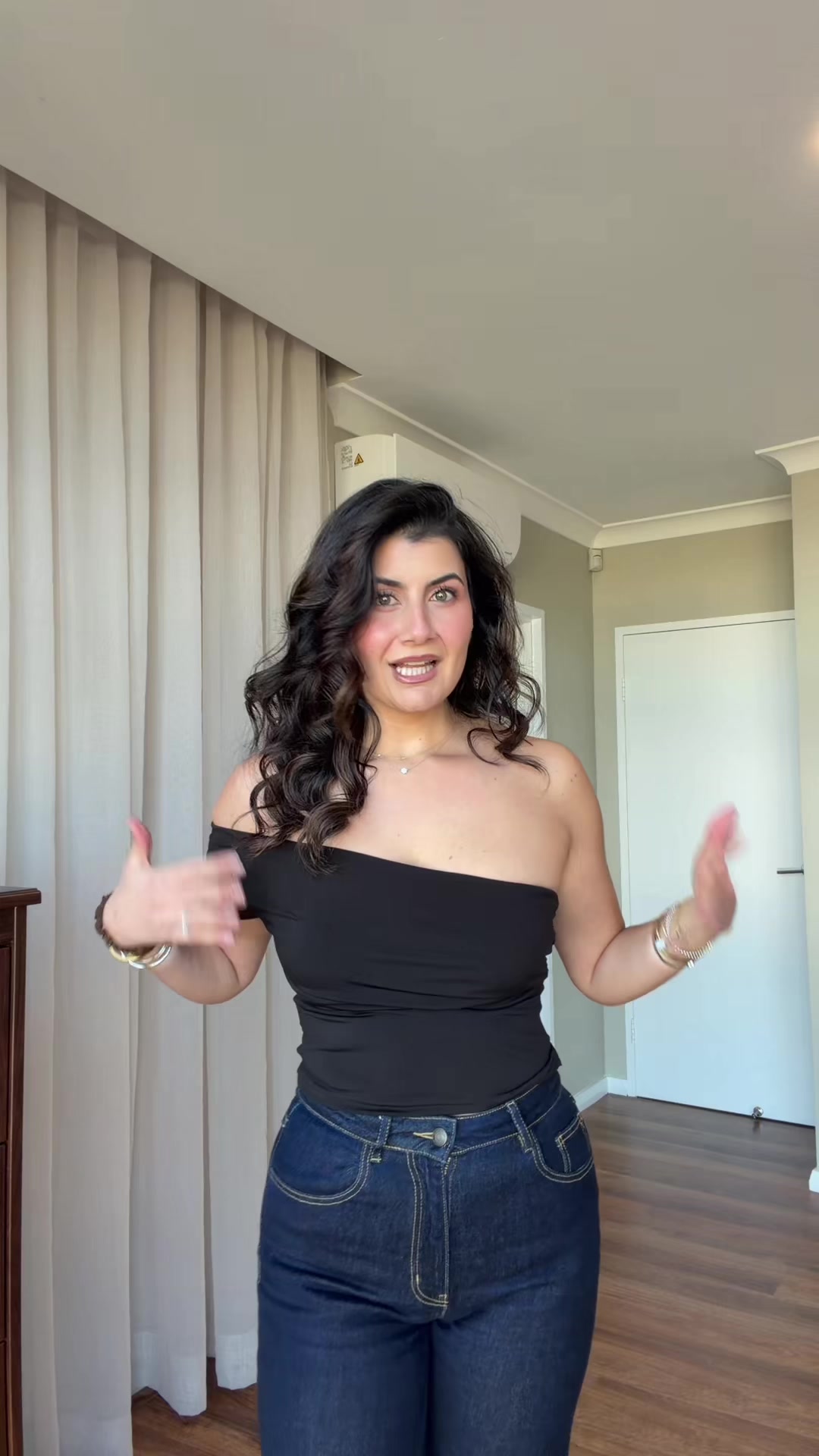 @Nicole