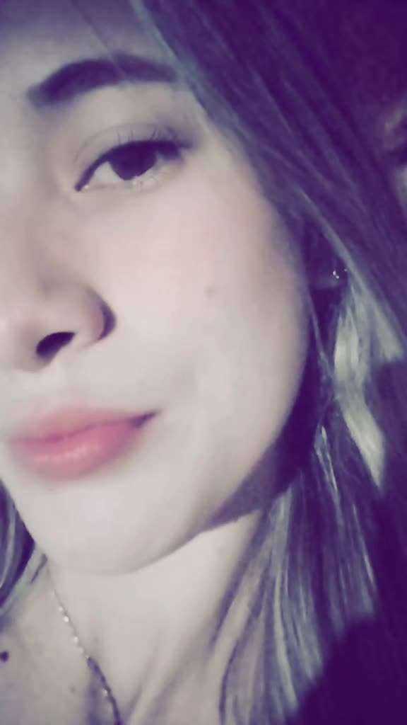 @Che Rubia ii flaquita ii😍😝🌚