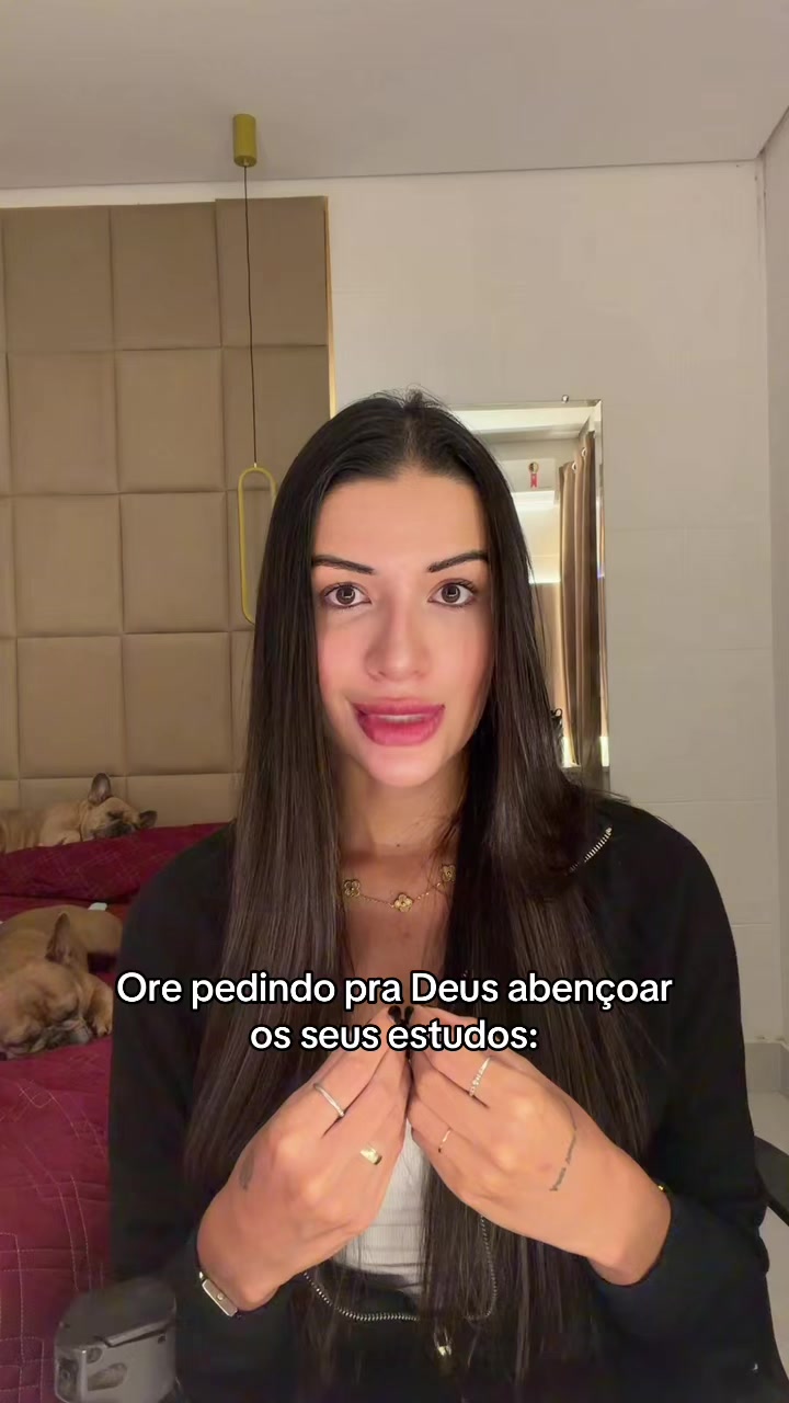@Vit&oacute;ria Mendes