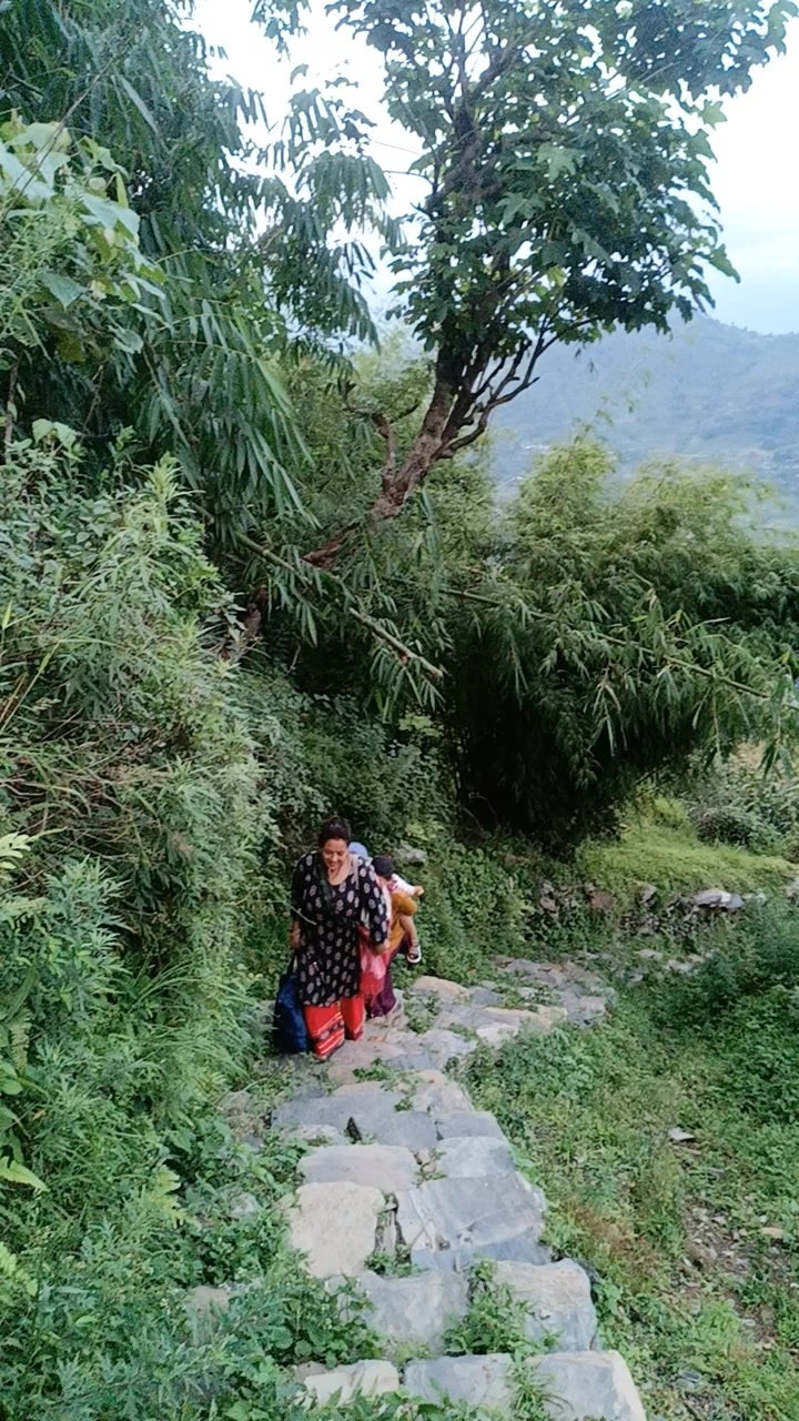 @ushaaxetri