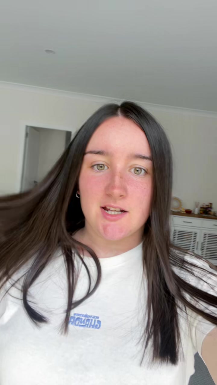 @isabella
