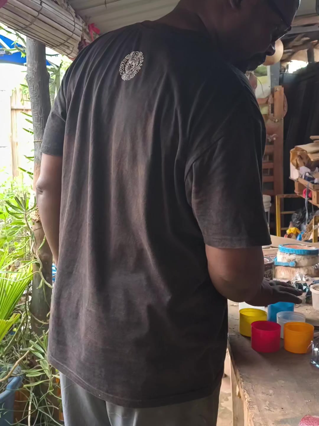 @L&eacute;opold Ankude Laka
