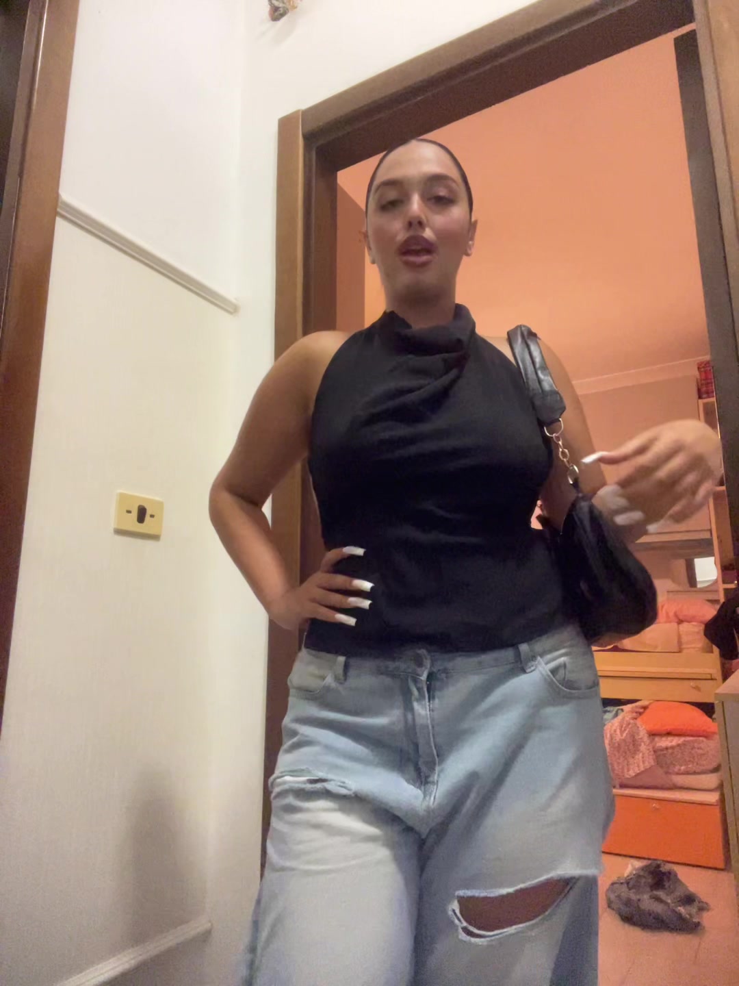 @letiros_