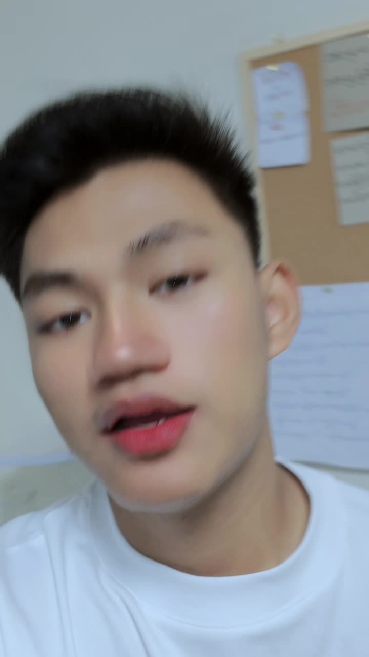 @𝐄𝐦𝐢𝐧