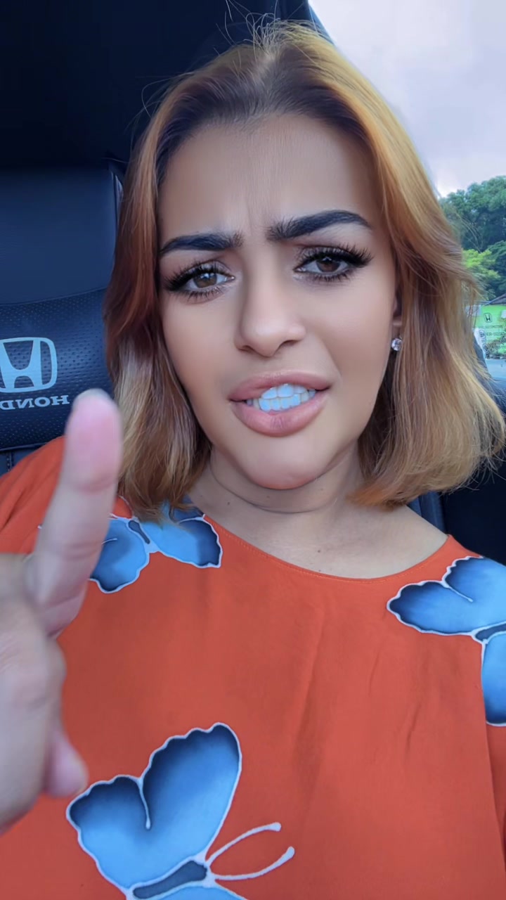 @missrara_kf