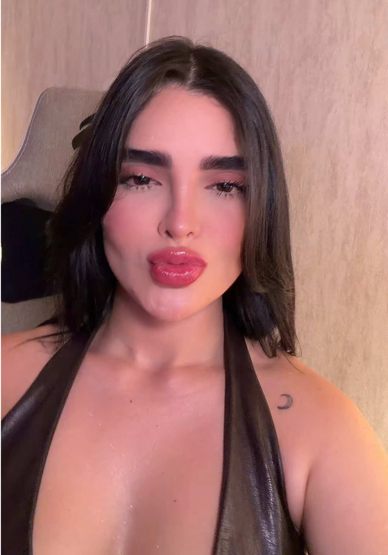 @SILVI👸🏻❤️🔥🦁