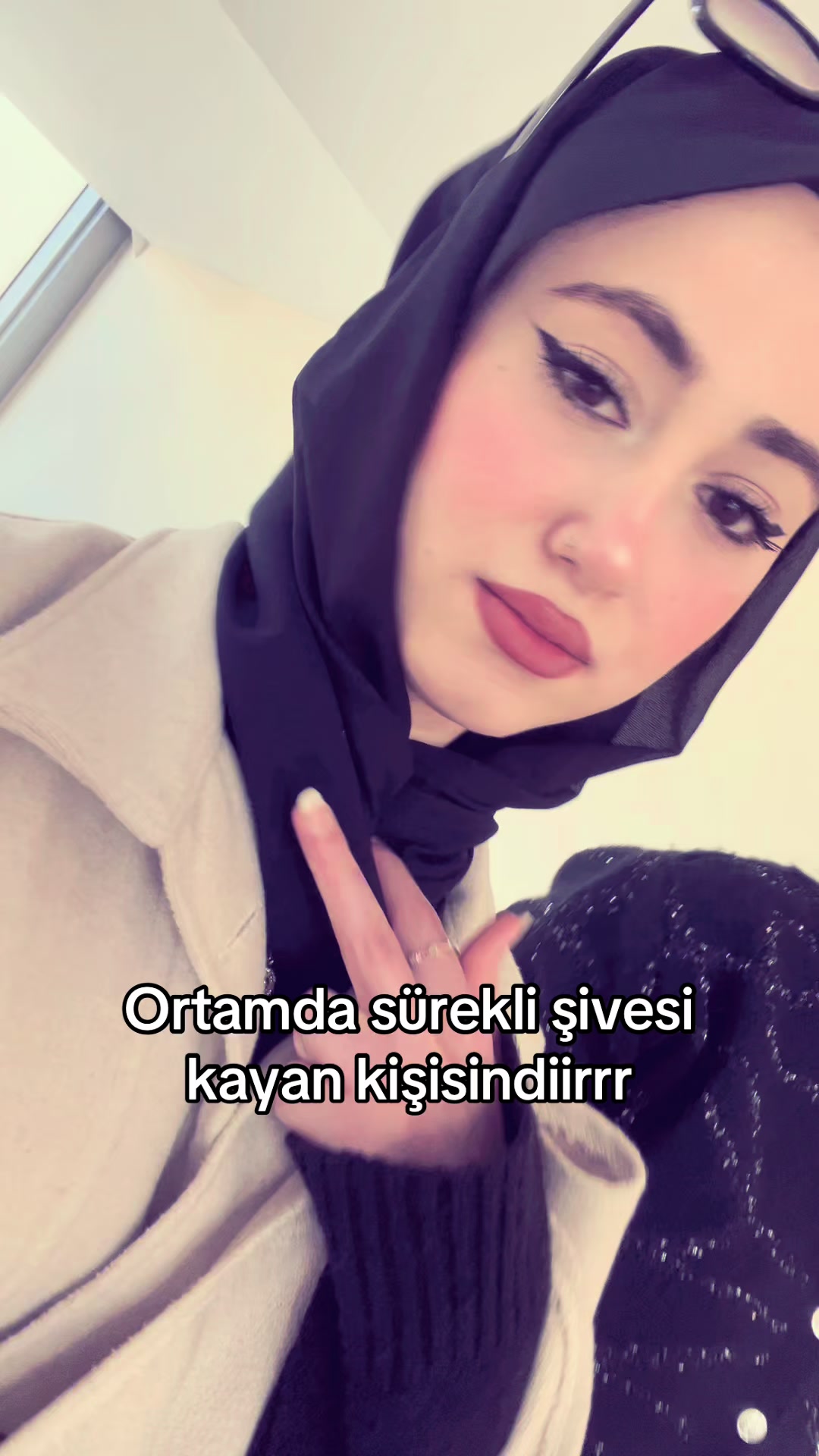 @e.svgnn