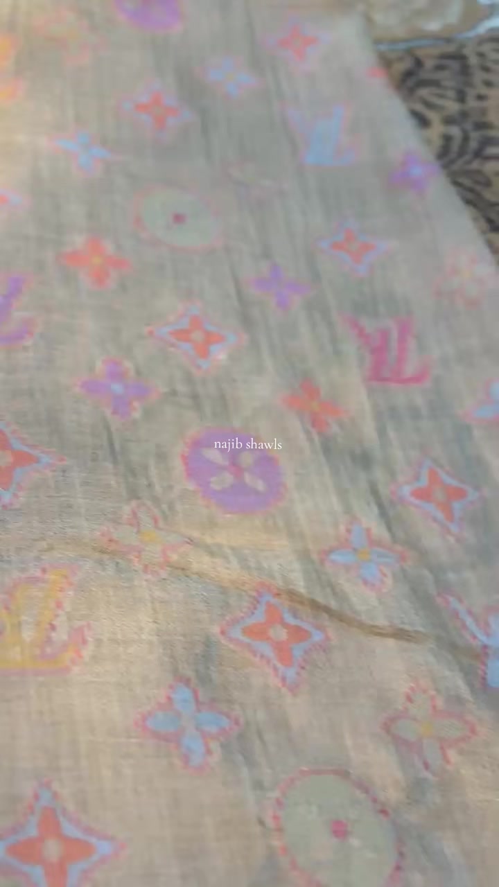 @Najeeb pashmina shawl centre