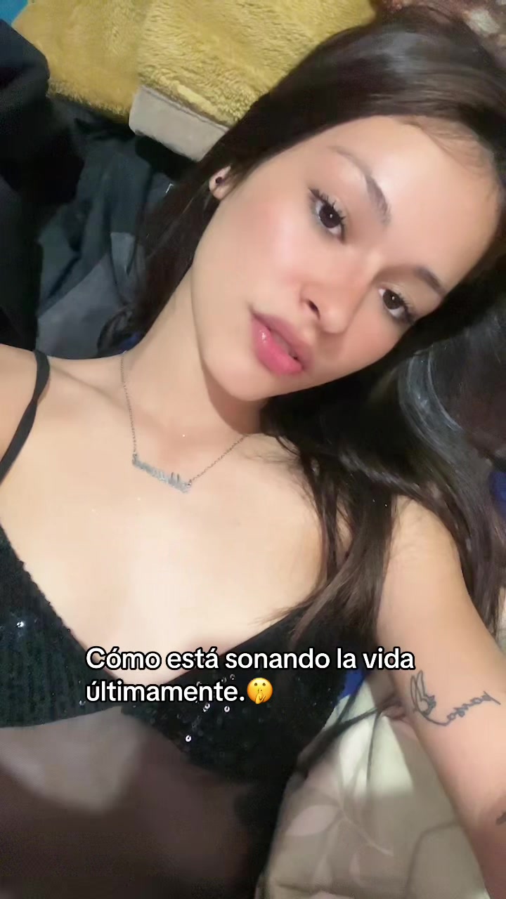 @Adriana_Dostal_