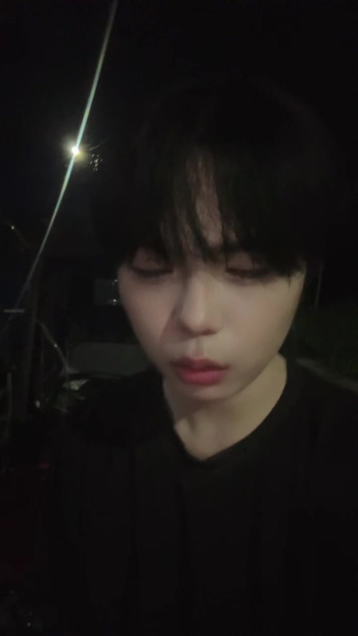@void 🕸️🦇